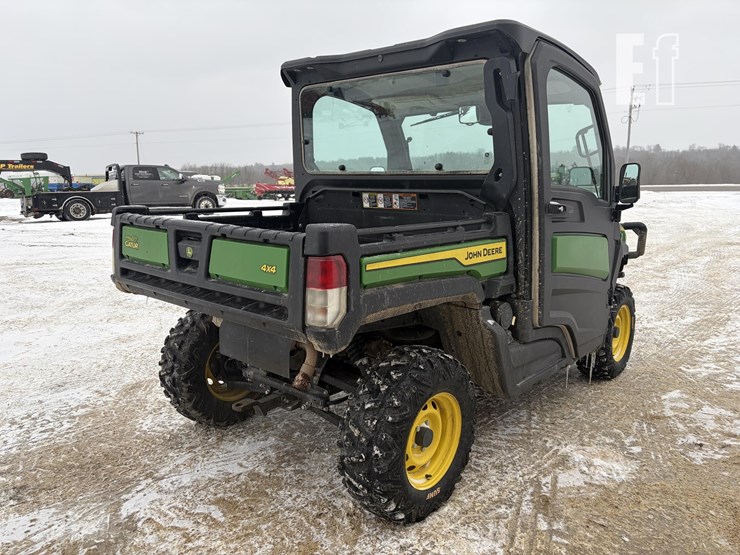 john-deere-gator-xuv-835m-image-5