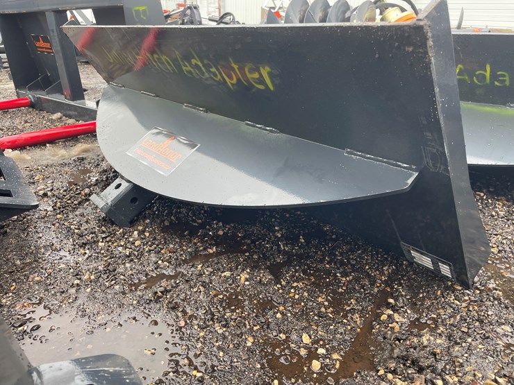 #1156-•-unused,-landhonor-skidsteer-utility-hitch-adapter-2"-receiver-image-2