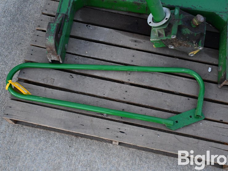 pallet-of-john-deere-support-image-12