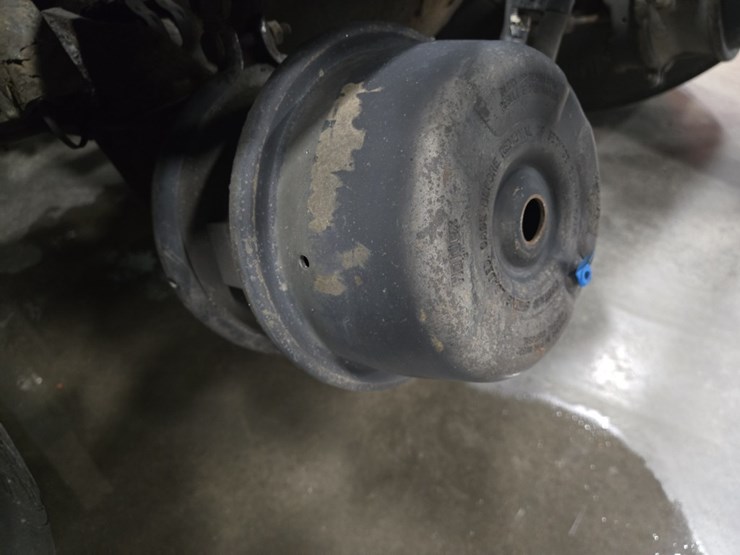 2017-kenworth-t680-image-41