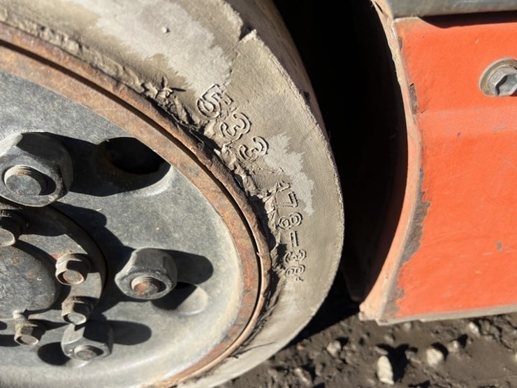 2018-toyota-8fbcu25-image-12