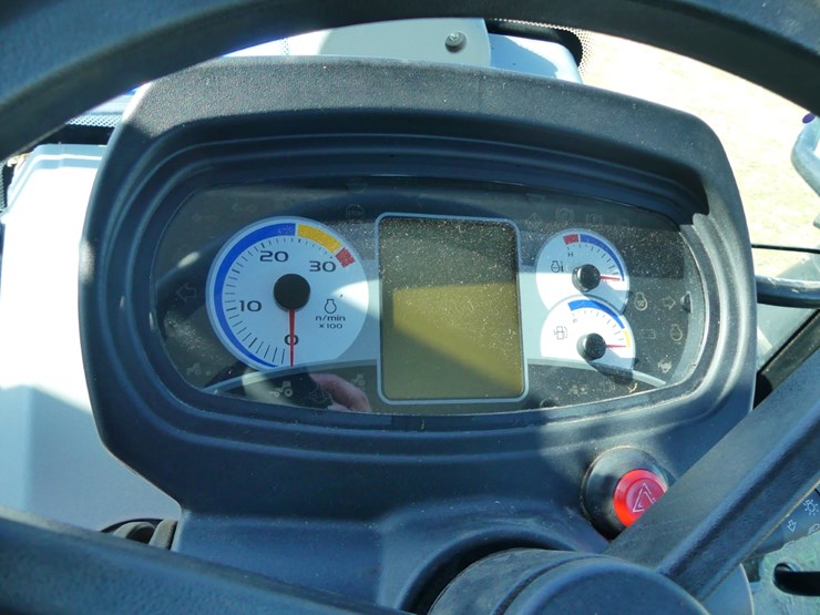 2021-new-holland-powerstar-110-image-13