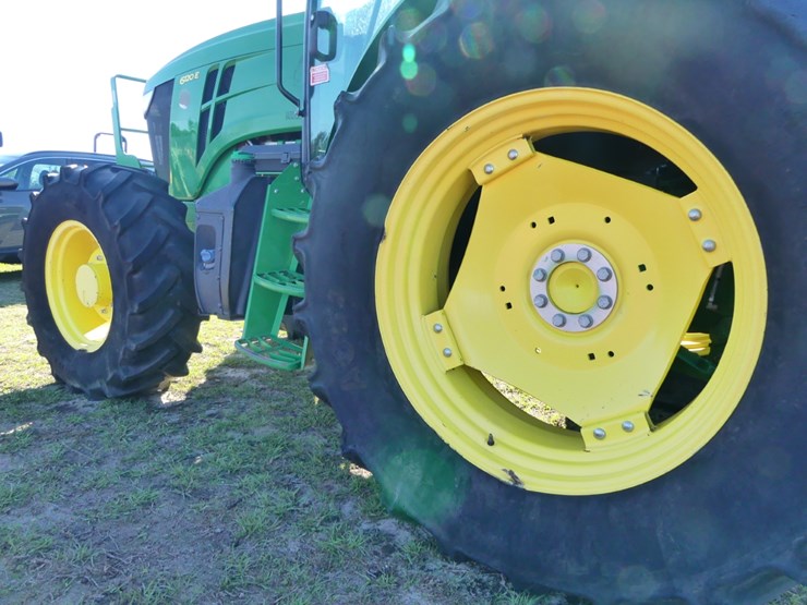 john-deere-6120e-image-9