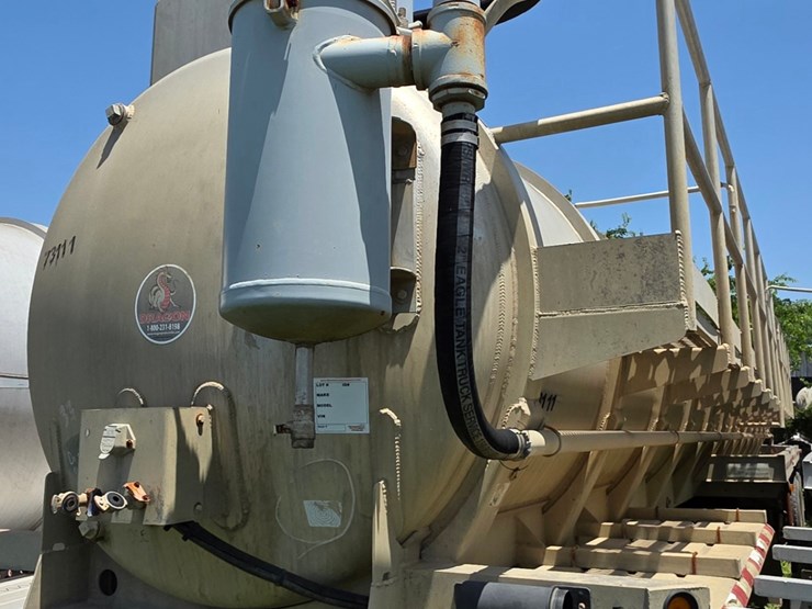 2012-dragon-130-bbl-image-1