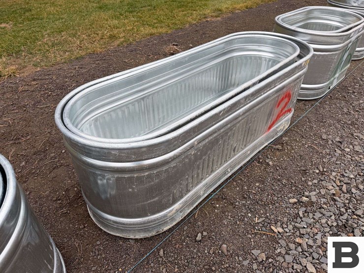 behlen-country-galvanized-round-end-stock-tank---factory-defect/damaged-image-2