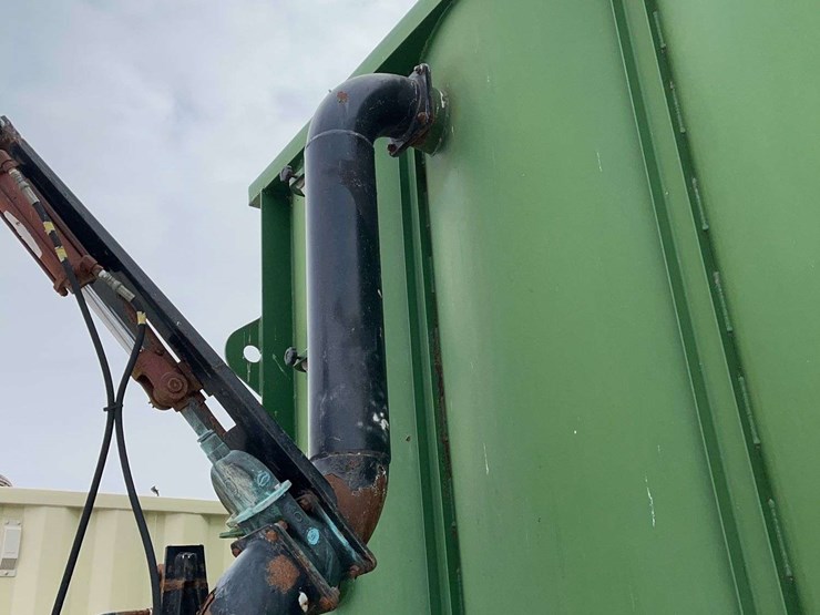 balzer-frac-tank,-21,000-gallons,-computer-hydraulic-control-box,-1-owner,-always-washed,-good-shape-image-8