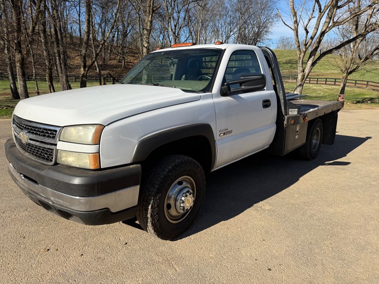 2006-chevrolet-3500-image-7