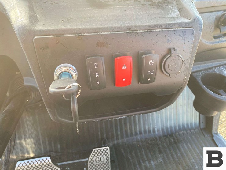 2025-sdlanch-sdlgc100-electric-golf-cart-image-23