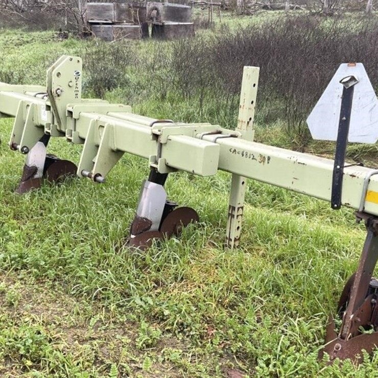 (Offsite) ORTHMAN 3-Pt 3-Row 60" Furrow Bar