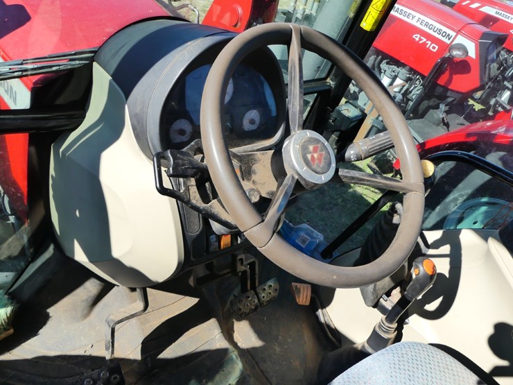 massey-ferguson-4710-image-15