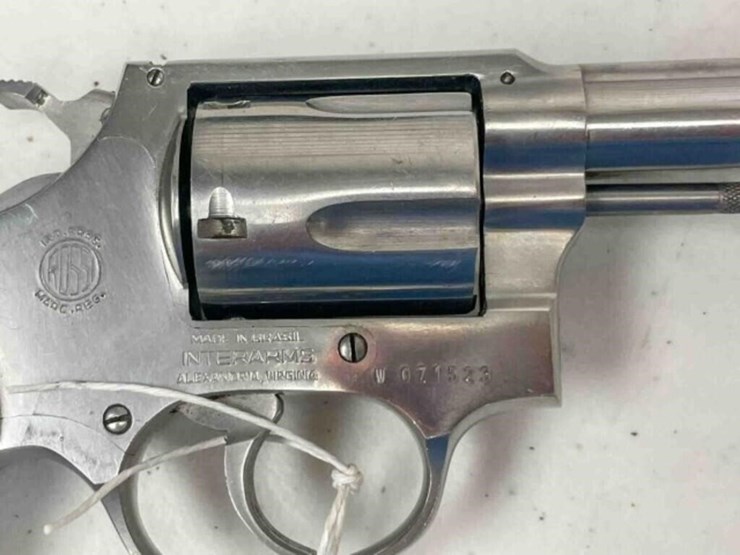 amadeo-rossi-revolver-image-3