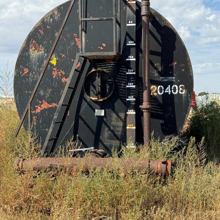 SKIDDED FRAC TANK
