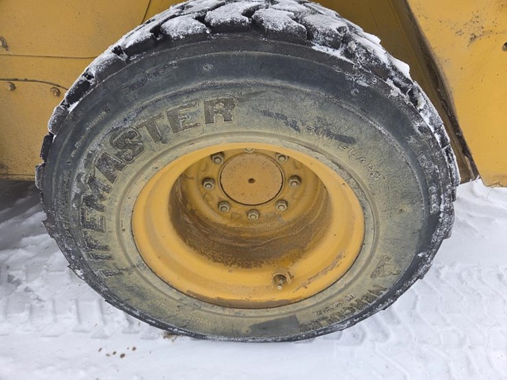 caterpillar-236d-image-50