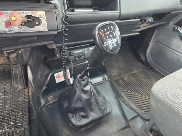 1999-caterpillar-3126-image-69