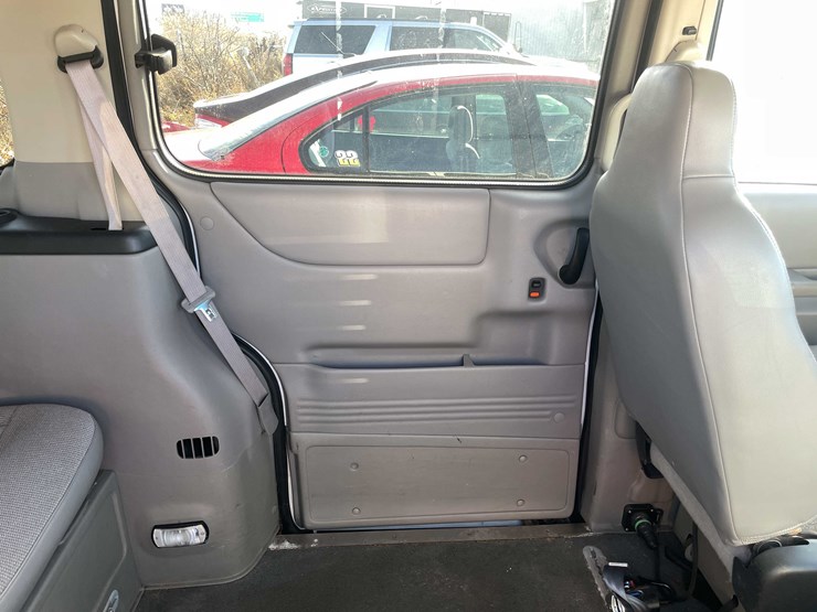 2005-chevrolet-venture-image-50