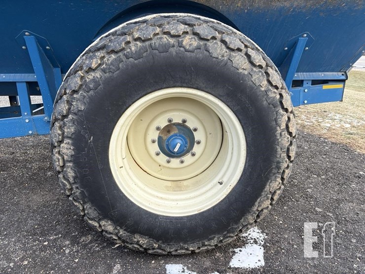 2004-kinze-650-image-10