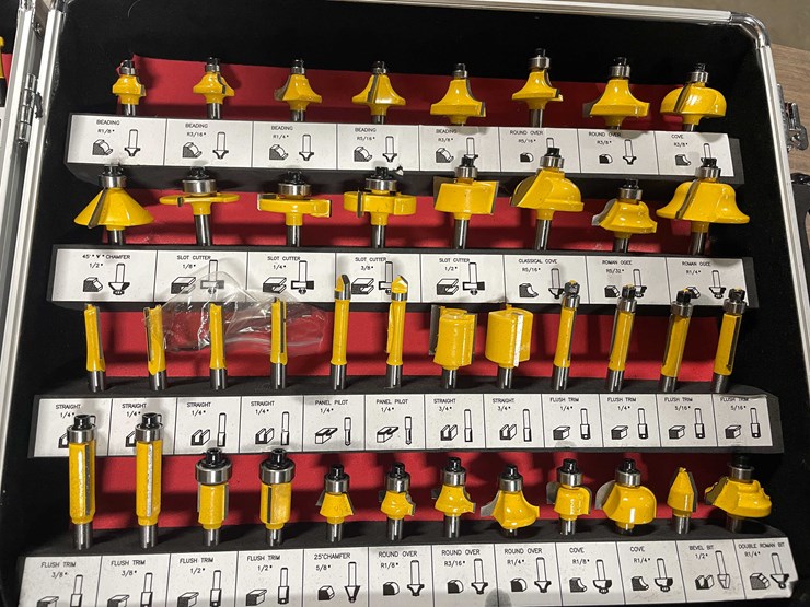 #2055-•-(100)-piece-router-bit-set-(cw)-image-8