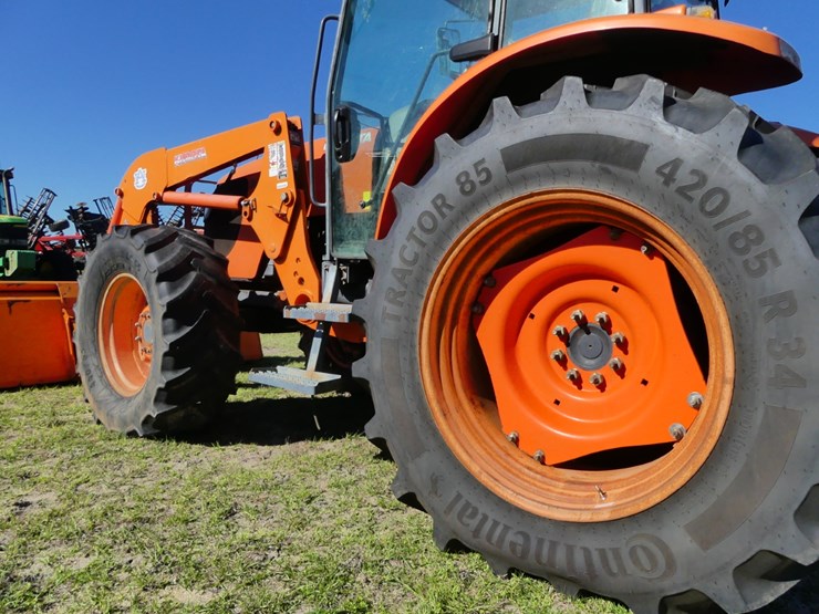 2013-kubota-m108s-image-9