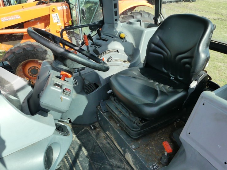 2018-kubota-m5-111-image-9