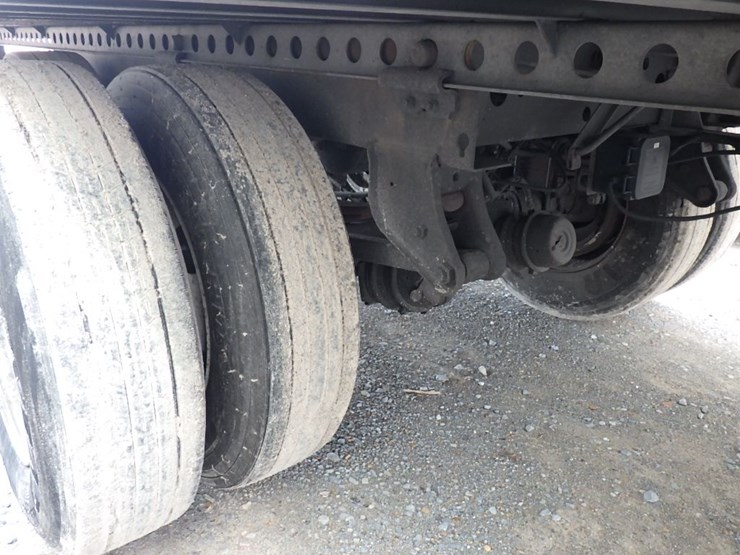 2018-hyundai-translead-image-8