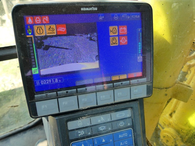 2017-komatsu-pc138us-lc-image-14