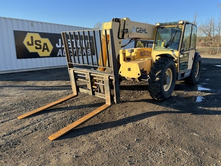 2004-gehl-dl10h44-image-1