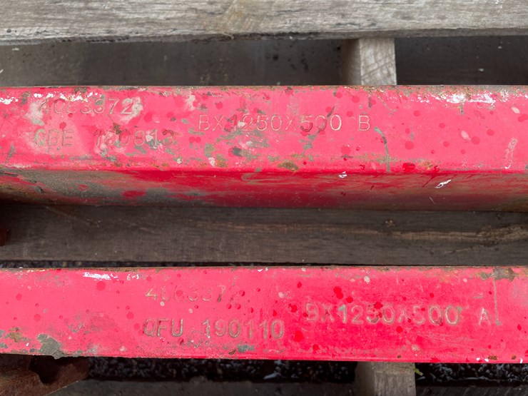 #1317-•-(2)-bolzoni-pallet-forks-image-2