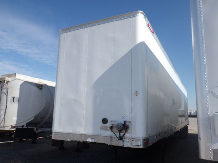 2015-great-dane-van-image-1