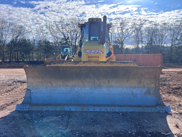 komatsu-d61pxi-24-image-8