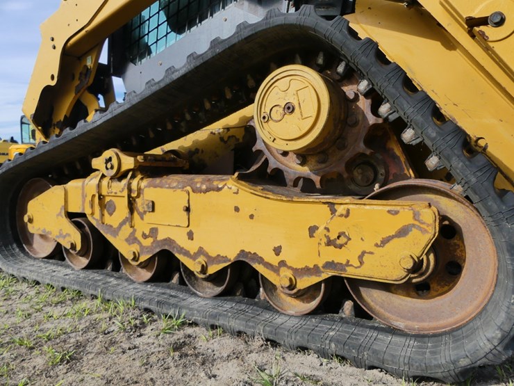 2019-caterpillar-259d-image-5