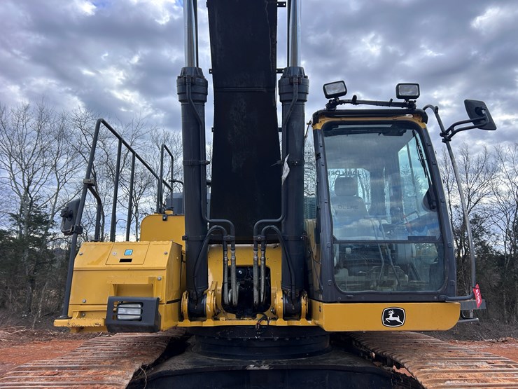 #2196-•-deere-470g-cl-excavator-image-14