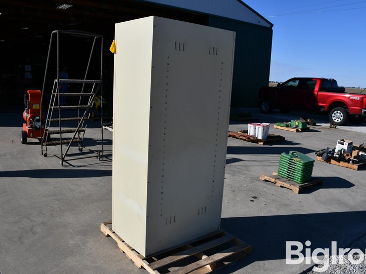 tennsco-metal-cabinet-image-7