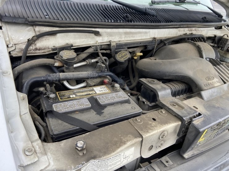 2004-ford-e350-sd-image-37