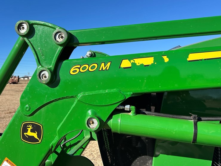 john-deere-6105e-image-15