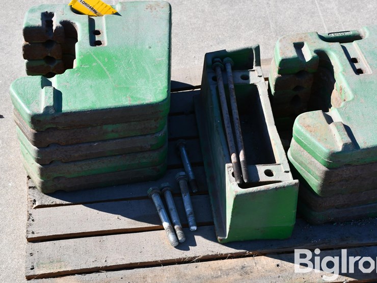 john-deere-10-image-10