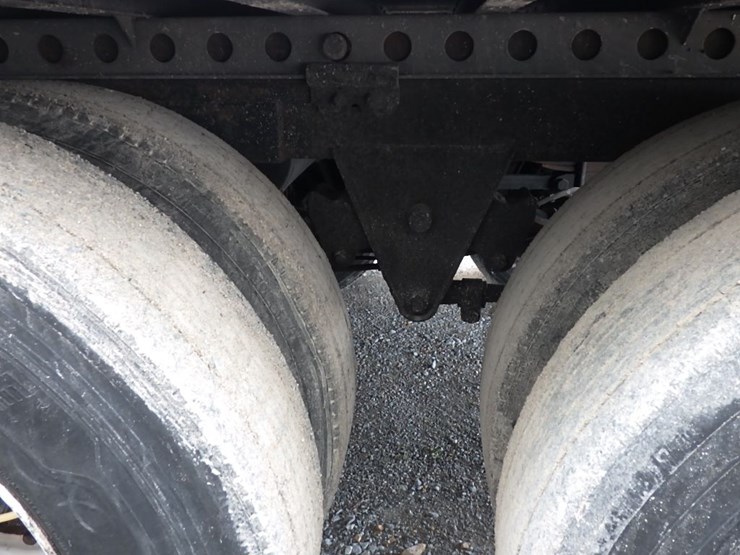 2018-hyundai-translead-image-21