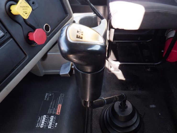 2016-international-transtar-8600-image-19