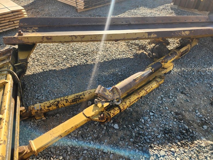 caterpillar-140g-image-8