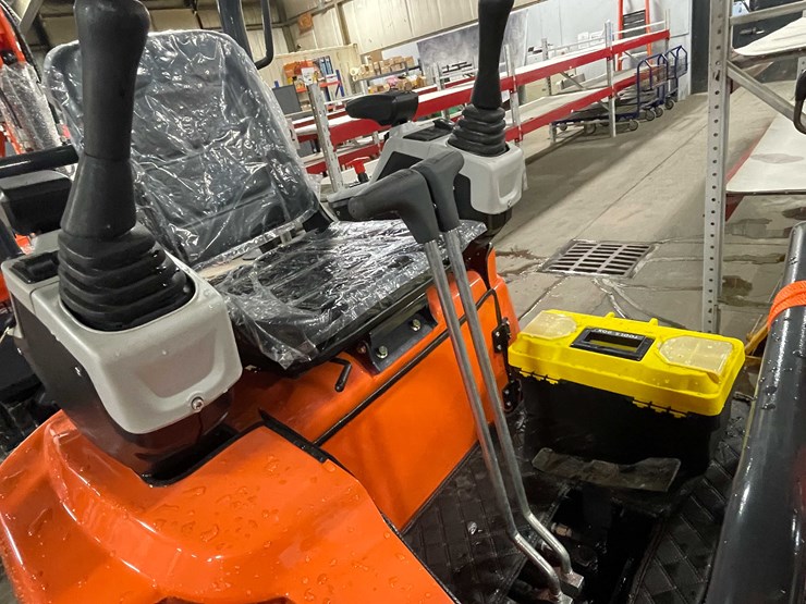 #2002-•-2025-unused-me18-mini-excavator-(o9)-image-10