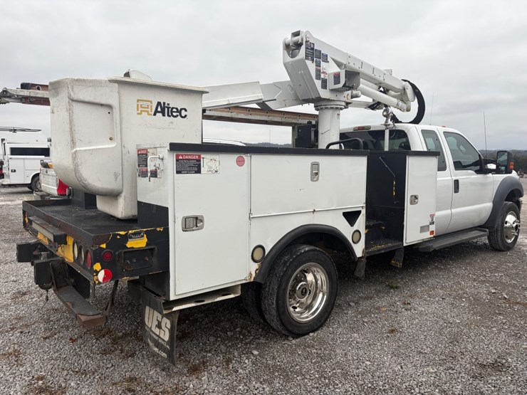 2012-ford-f550-xl-image-4