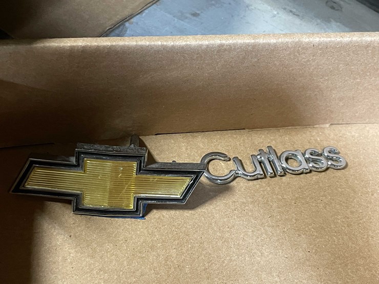 #2080-•-misc.-auto-parts-(prld)-image-2