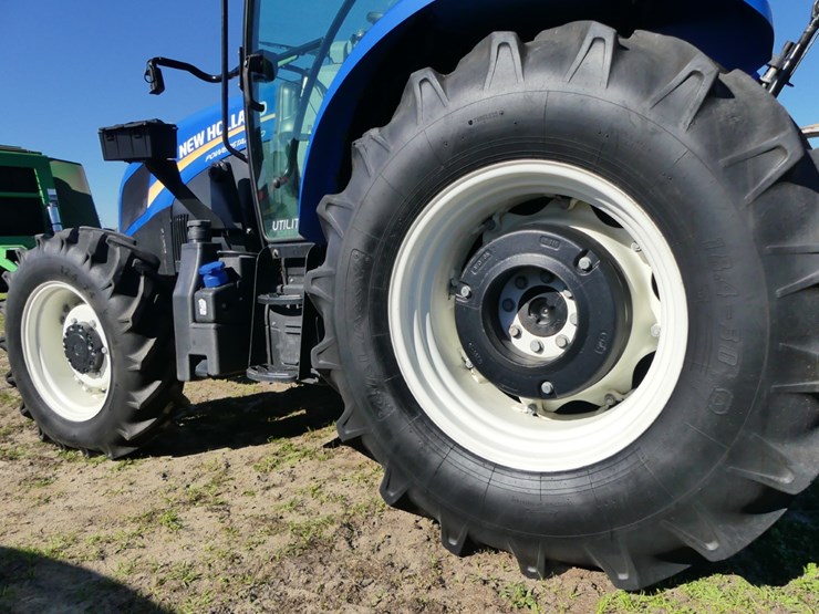 2021-new-holland-powerstar-110-image-8