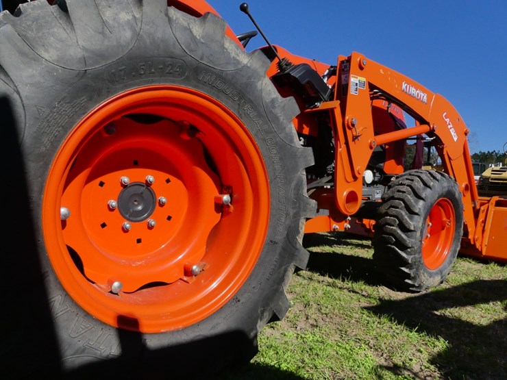 2015-kubota-l4701-image-6