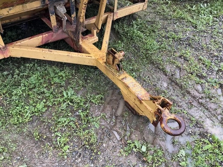 (offsite)-thomas-14'x8'-bottom-dump-nut-cart-image-10