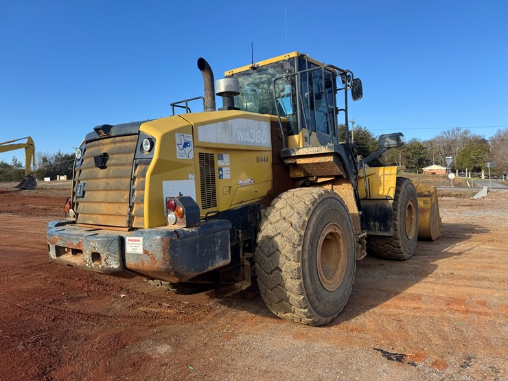 komatsu-wa380-7-image-5