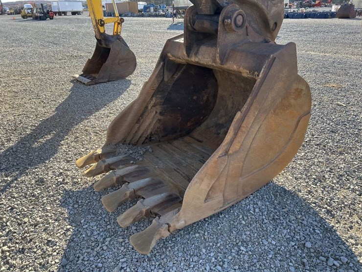 2014-komatsu-pc360-lc-10-image-11