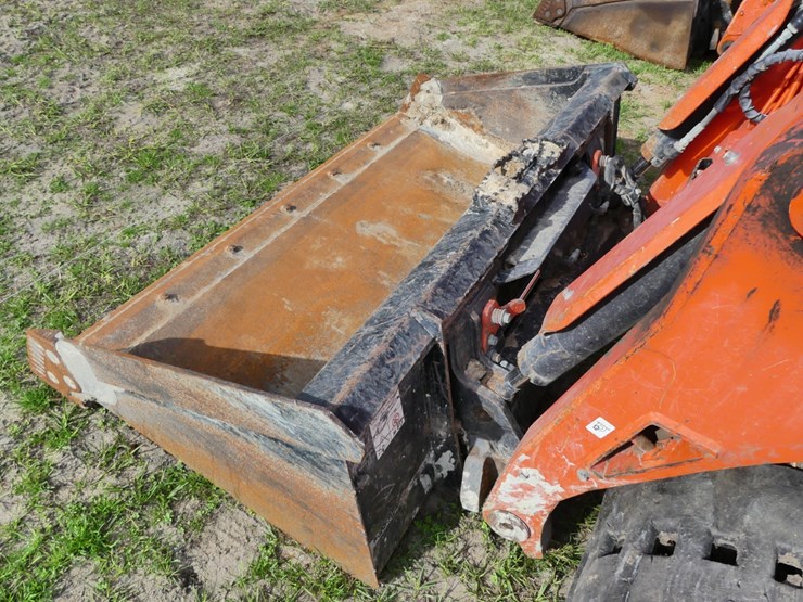 kubota-svl75-2-image-10