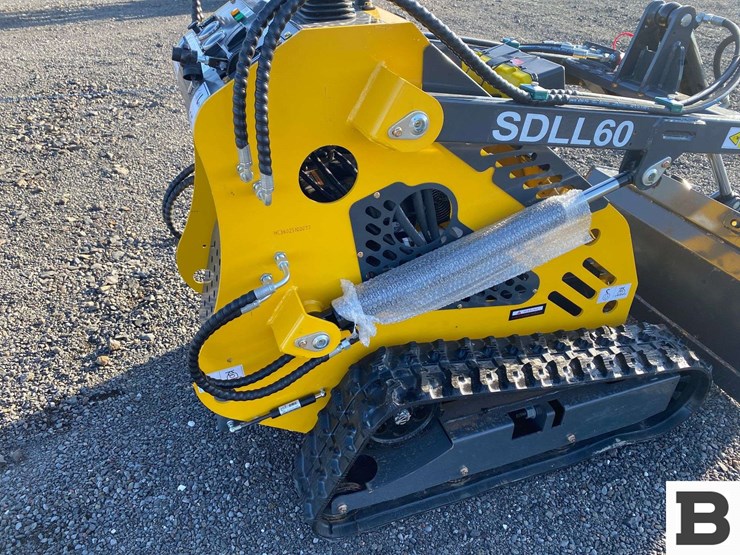 2025-sdlanch-sdll60-mini-skid-steer-loader-image-16