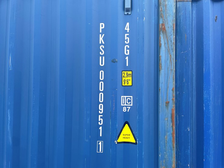 #1997-•-40'-high-cube-container-(of)-image-8