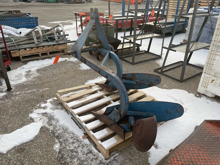 #4076-•-heavy-duty-two-bottom-plow-(08)-image-9